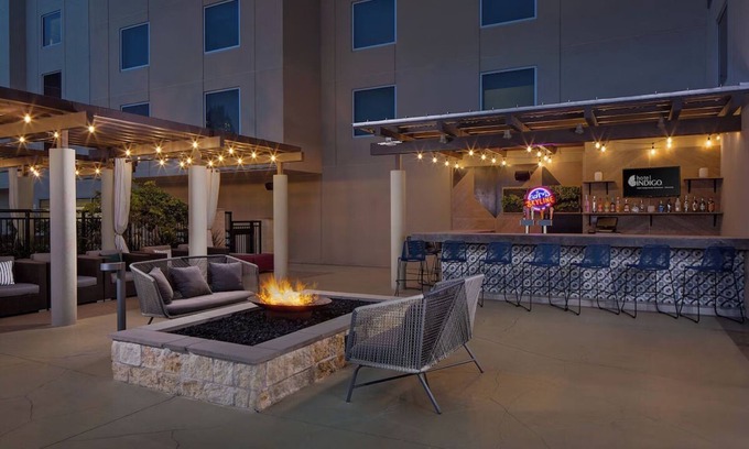 Red River Cultural District House | Queen Twins Adventure, Hotel Indigo Austin, Family Pool Time, 2 Rooms