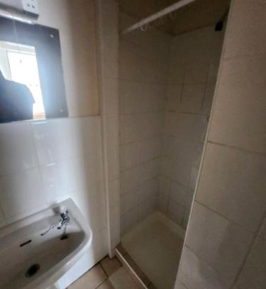 Beeston House | Queens Guest house