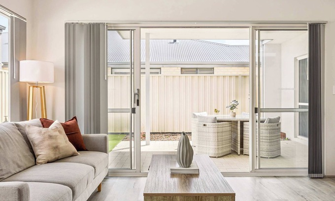 Canning Vale House | Quenda Villa Summary: