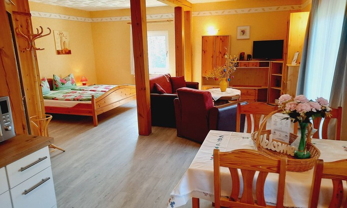 Trassenheide Apartment | Quiet 1-room apartment with terrace & playground for 3 pers.