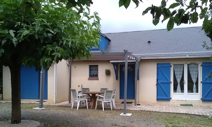 Heches House | Quiet family home