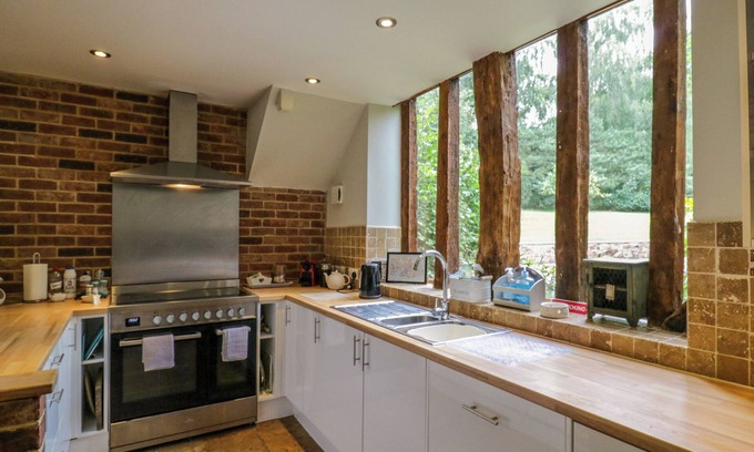 Woodbridge Cottage | Quill Farm Barn
