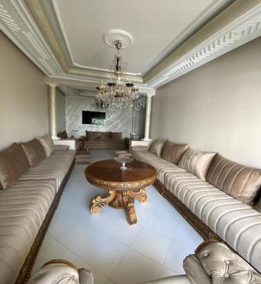 Quartier Mozart Apartment | Résidence anoual à 2min de la plage,dispose de la fibre connexion internet très haut débit