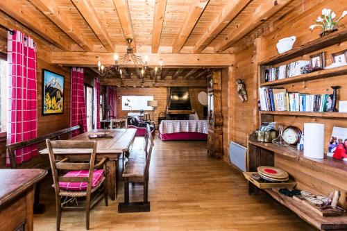 Bellentre Ski Chalet | Résidence L'ETERLOU - Chalets pour 10 Personnes MAE-9674
