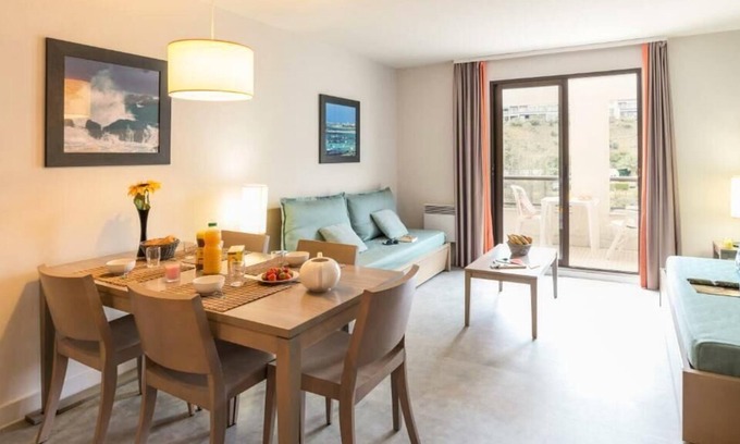 Perros-Guirec Apartment | Résidence Pierre & Vacances L'Archipel *** - Apartment for 7 people - 2 bedrooms - Terrace or balcony