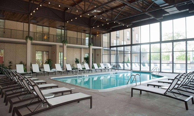 Trevose Hotel | Radisson Hotel Philadelphia Northeast