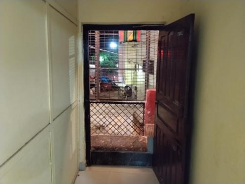 Faizabad House | Raghunath Bhawan Yatri Niwas Home Stay AC Or Non AC Rooms