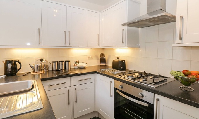 Bowness-on-Windermere Cottage | Raglan Cottage