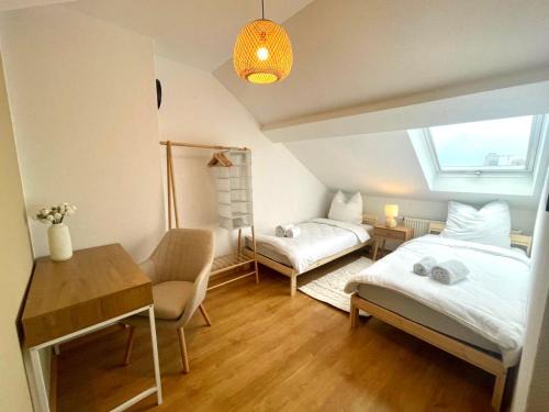 Erfurt Apartment | RAHA Apartments - Ihr Rückzugsort mit Panoramablick - HBF - Vollausstattung - Privat Parkplatz