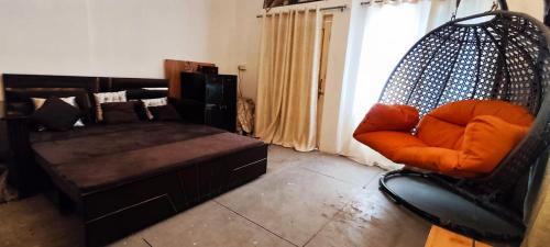 Faizabad Apartment | Ramashray - Spiritual कुटिया