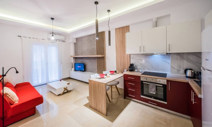 Thessaloniki City Centre Apartment | Raspberry Apt by halu! Apartments