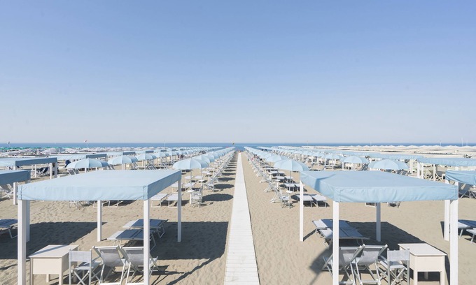 Marina di Pietrasanta Hotel | RE-Versiliana