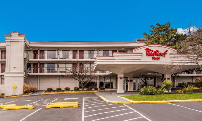 Ferndale Hotel | Red Roof Inn Baltimore South Glen Burnie