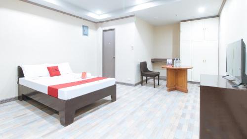 Ortigas Center Hotel | RedDoorz Plus at Canley Residential