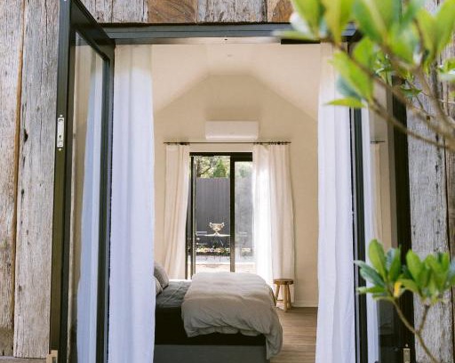 Wollombi Villa | Redwood Park - Luxury Off Grid Accommodation