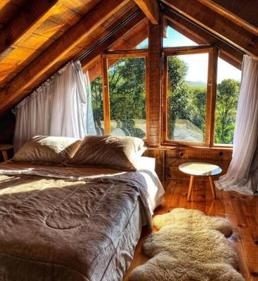 Bom Retiro Ski Chalet | Refúgio Capitão Semente