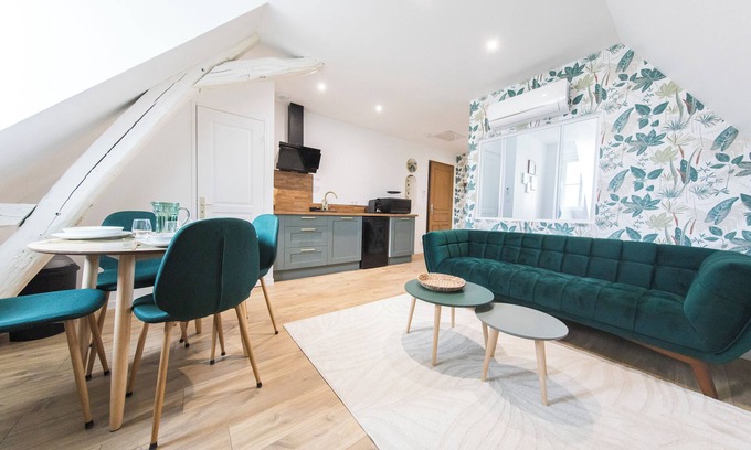 Chatellerault Apartment | Refined comfort - Railway station 7 min walk - Long stay