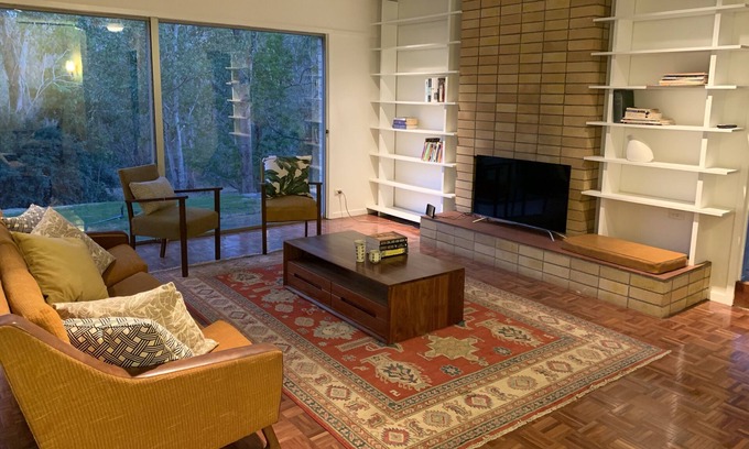 Brisbane House | Refurbished Mid Century Home - Brookfield