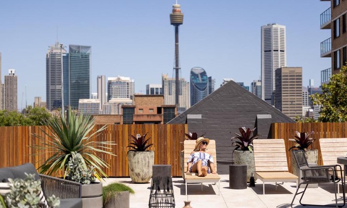 Kings Cross Apartment | Regents Court Sydney