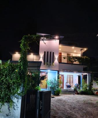 Varkala House | Rejis Nest