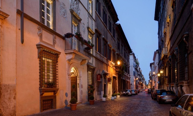 Rione V Ponte Bed & Breakfast | Relais Giulia