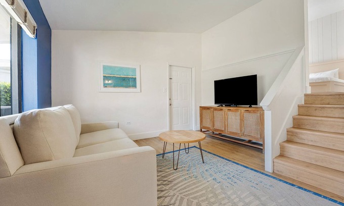 Islamorada Hotel | Relax and Unwind! Pet-Friendly Property, Onsite Pool, Free Breakfast