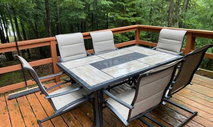 Three Lakes House | Relax at Smith's Retreat, on the Eagle River Three Lakes Chain of lakes.
