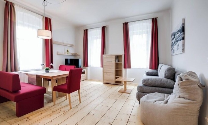 Mitterbach am Erlaufsee Apartment | Relaxed vacation in the historic center of Mitterbach - 60 m2 apartment with box spring beds