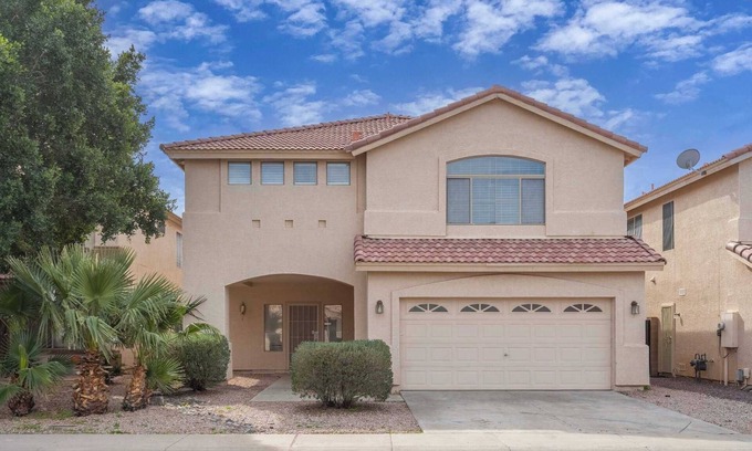 Deer Valley House | Relaxing 4BR Retreat｜Private Pool, Office & Pet-Friendly Fenced Yard #41691