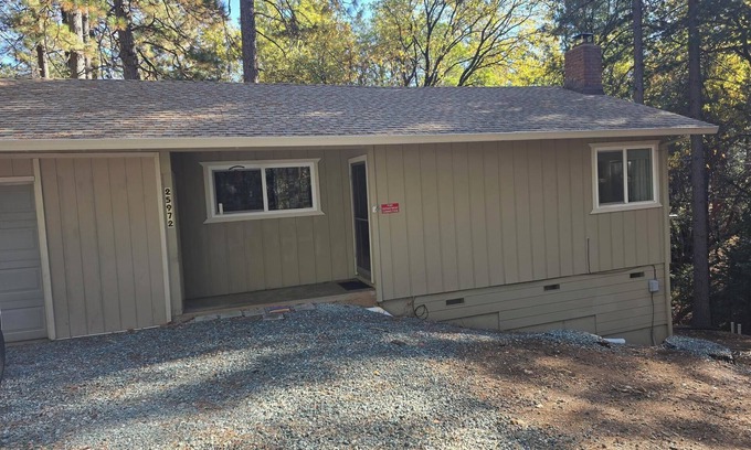 Glencoe Cabin | Relaxing cabin in the woods. Unplug. Listen to the birds. Smell the pines.
