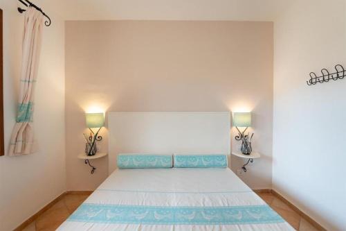 Aglientu Apartment | Relaxing Residence Baia dei Mirti B4 1 Bedroom Apartment Sleeps 4 -Bilo 4