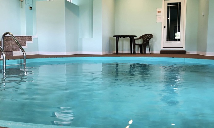 Lead Condo | Remodeled Fully Furnished Barefoot Resort Condo