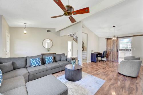 Green Valley North House | Renovated 4BR Oasis with Pool Gameroom Minutes from Strip