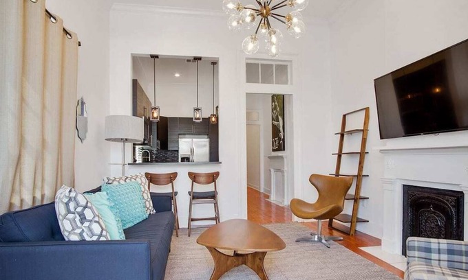 Faubourg Lafayette House | Renovated, Desirable, Genuine New Orleans Home