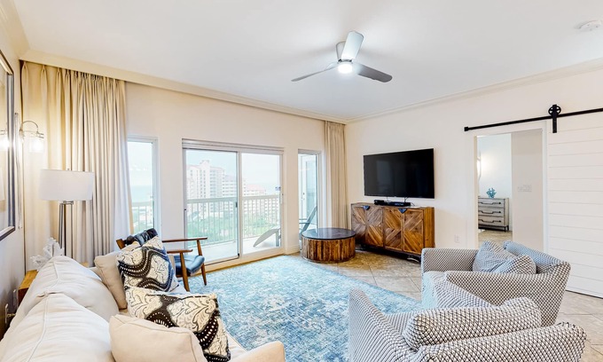 Sandestin Condo | Renovated Gulf view condo w/beach access & resort pools, hot tub, tennis