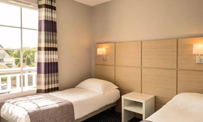 Pleneuf-Val-Andre Apartment | Residence Les Villas du Spa* - 3 Rooms 4 People Garden View