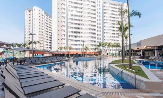 Olimpia Resort | RESORT SOLAR DAS ÁGUAS: 5 adultos a 4km do Thermas Lar. e a 3km do Hot Beach