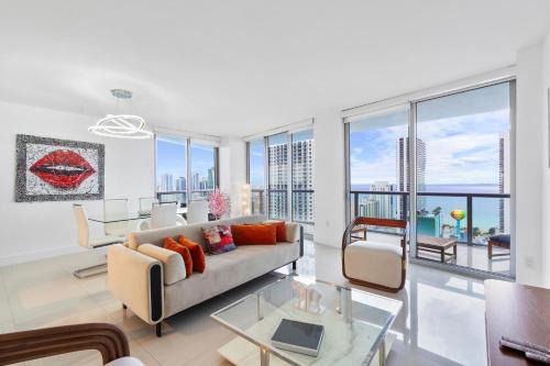 Hallandale Beach Apartment | Resort-Style Living with Direct Ocean Views - 3BR Beauty
