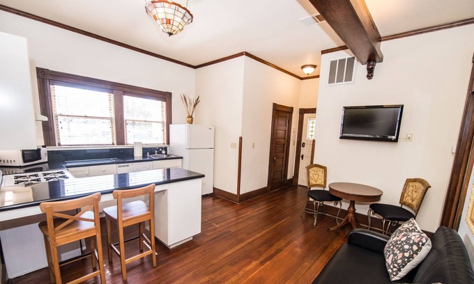 Cortez Hill House | Restored Victorian Downtown 2 Bedroom