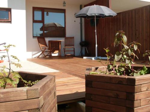 Kopavogur Apartment | Reykjavik Apartment Garden and Terrace