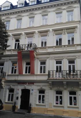 Karlovy Vary Apartment | Rezidence Sadová