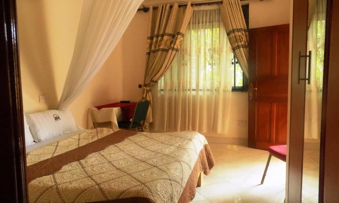 Mbarara Hotel | Rhino Motel Mbarara