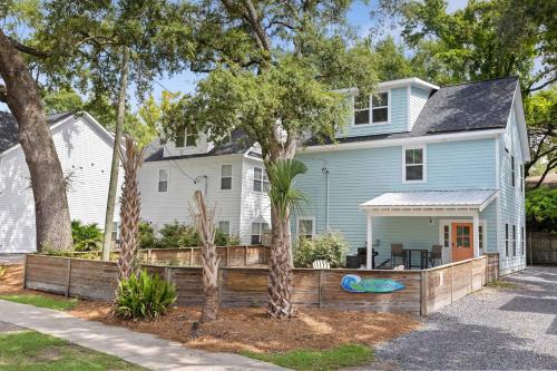 Mount Pleasant House | Ride The Wave 5 min to Beach 7 min to Dtwn