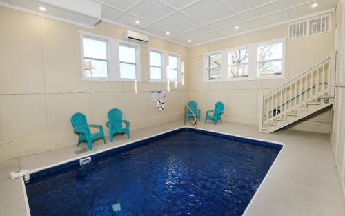 Caton Villa | Ridgeview Splash