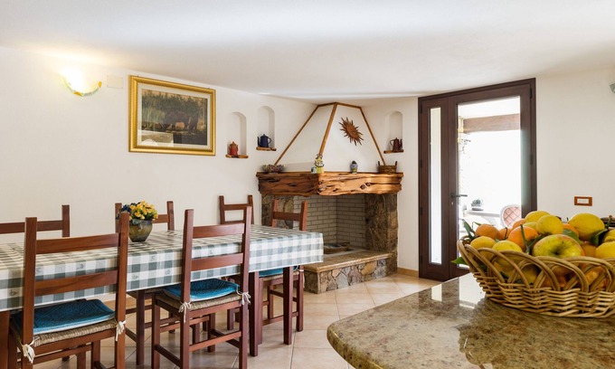 Solanas House | RIFINITO APPARTAMENTO CON WIFI ILLIMITATO, LETTI ORTOPEDICI, AIR/C.