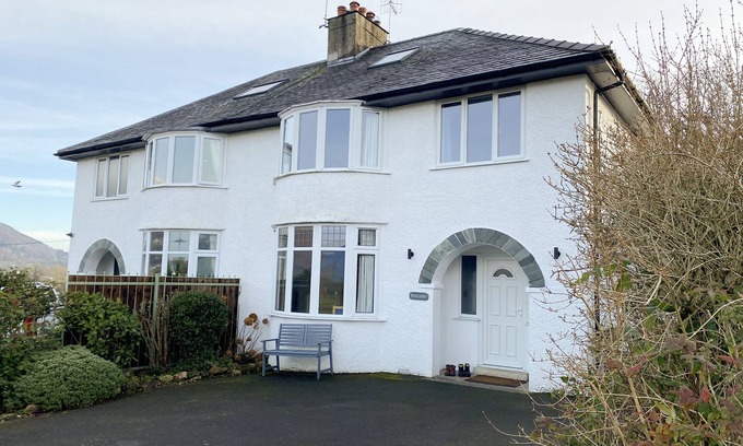 Portinscale Cottage | RIGGSIDE, family friendly, with a garden in Keswick