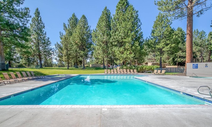 Century West Condo | River Ridge 429 AB