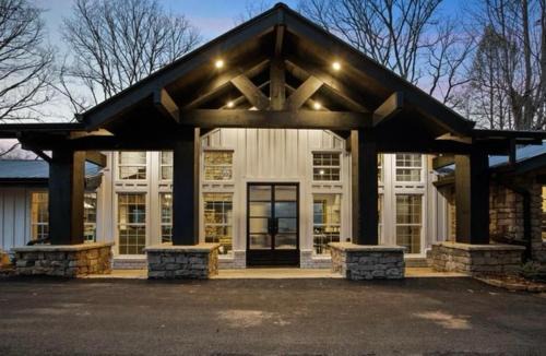 Blairsville House | River Song