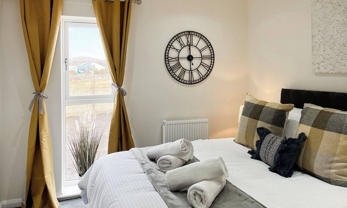Broadford Cottage | Riverbank Cottage - UK44357
