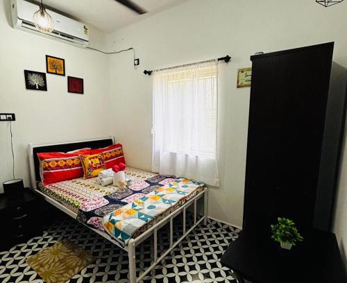 Kudal Apartment | Riverside, The European Homestay 1 and 2! Luxury and Value in Goa's delightful location